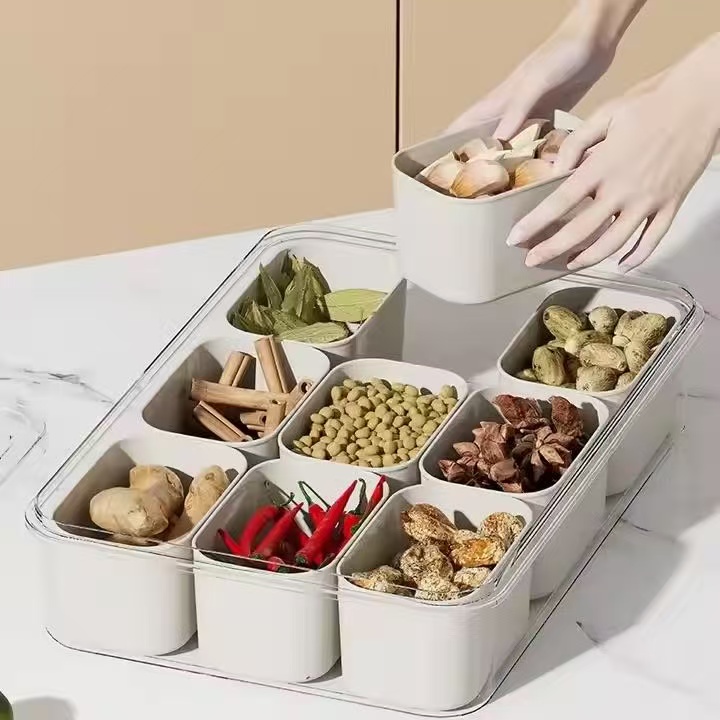 Kotak pelestarian makanan portabel